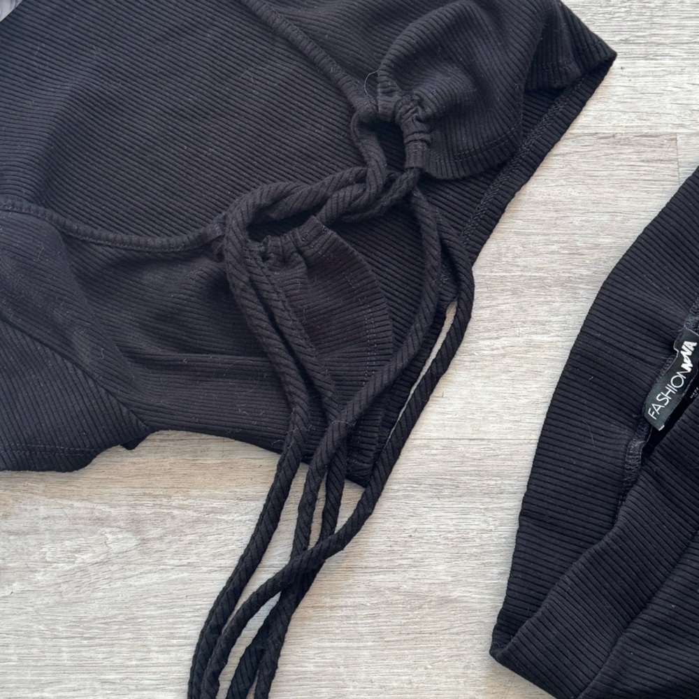 Black Two-Piece Ribbed Set - Picture 3 of 3